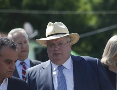 Ο Ν.Κοτζιάς μέσα στην τρελή χαρά υποδέχεται την «βόρεια» σε κλίμα… συγκίνησης!